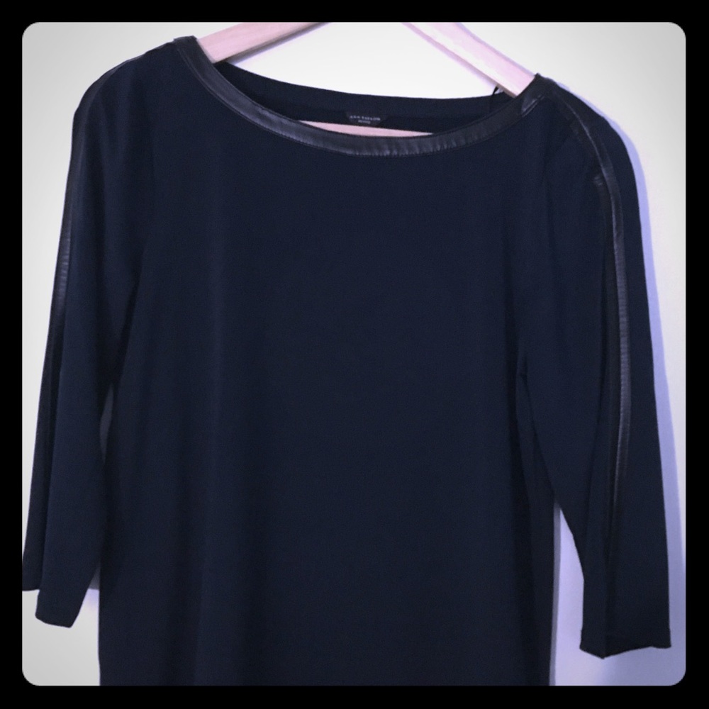Anne Taylor petite navy blue and black blouse